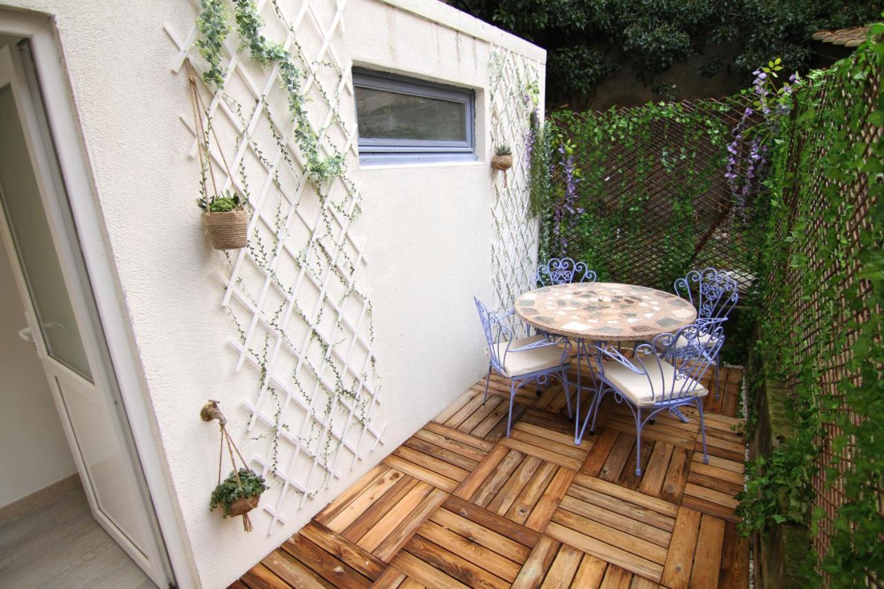 Apartment Right In The Heart Of Sete Bagian luar foto